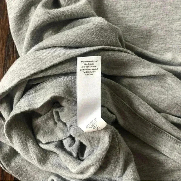 Athleta Women’s XS Grey Maxi Dress Straight Fit w/Low-Cut Back - Picture 4 of 10